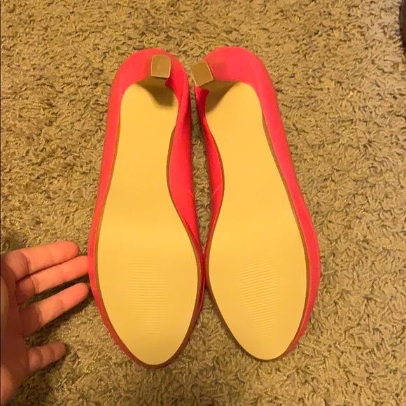 Open toe heels - Picture 3 of 7